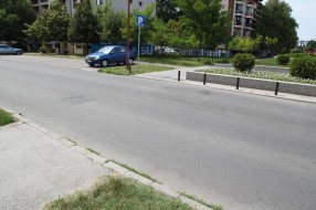 Pešački prelaz na putu između Gabrić ćuprije i bazena