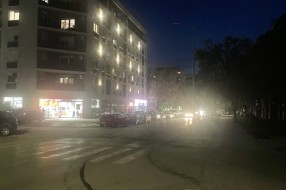 Ulična rasveta kod pešačkog na Radijalcu ne radi - ulica Petra Lekovića