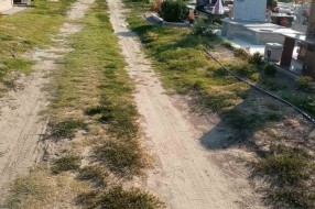 Neodržavano groblje (Crkveni deo) u Dudovoj šumi
