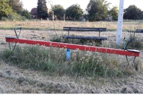 Molimo nadležne da košenje dečijih parkova odrade DO KRAJA!