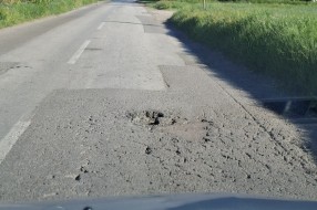 Neodgovorno krpljenje rupa na Bikovačkom putu