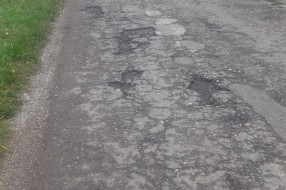 Udarne rupe u ulici Starine Novaka