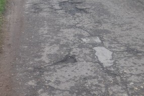 Udarne rupe u ulici Starine Novaka