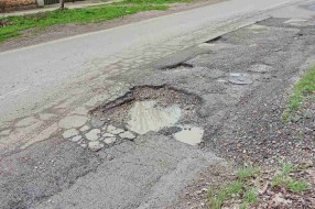 Velika rupa na putu u Otmara Majera