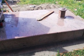 Vandalizam na Bajskom groblju