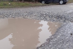 Ko je na redu da sredi ulice dr Ferenc Bodrogvari i Proleterskih brigada?