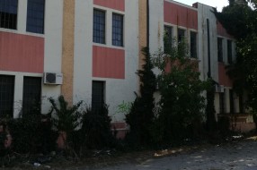 Parking pored Minerve potrebno urediti