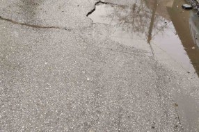 Rupa na putu u ulici Bele Gabrića