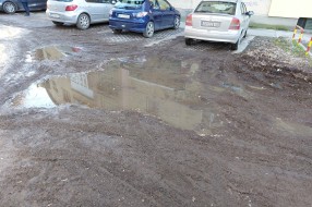 Blato na korak od Gradske kuće (Šenoina ulica, Tokio)