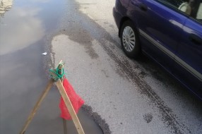 Udarni "krater" kod škole u Tavankutu