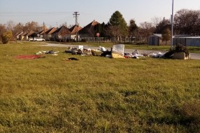 Smeće na uglu Partizanskih baza i Otvorene ulice