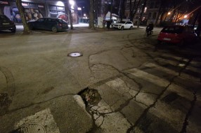Udarna rupa na raskrsnici Frankopanske i Đerđa Dože