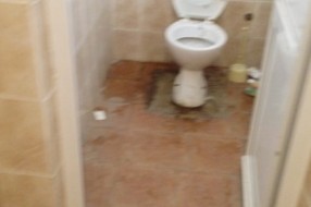 Toalet na Kerskom groblju