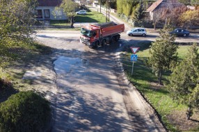 Raskrsnica Jovana Mikića i 51. Divizije skoro neprohodna