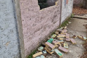 Raspada se ograda od vrtića "Pinokio"