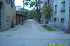 Naplaćivanje parkinga u našem dvorištu (Trg Jakaba i Komora)