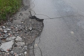 "Krateri" u Gundulićevoj ulici