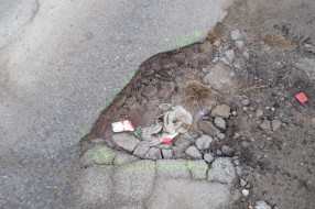Udarne rupe u ulici Kalora Milodanovića