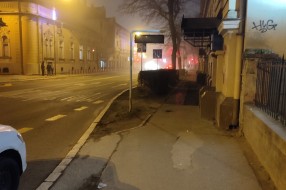 Ne radi tabla za dolaske autobuska kod glavne pošte