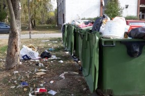 Otpad i smeće na Jasibari