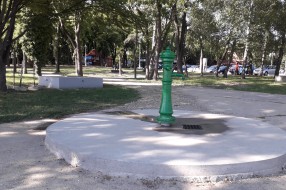 Česma u palićkom parku