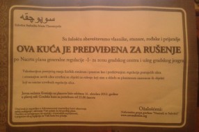 "Posmrtnica" na kući