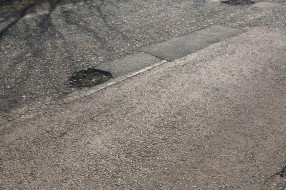 Rupe na obilaznom putu na Paliću