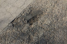 Rupe na obilaznom putu na Paliću
