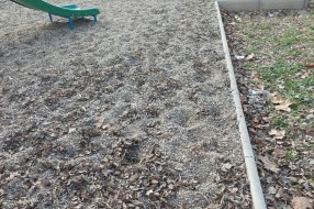 Nedovršeno dečje igralište u Kosovskoj ulici