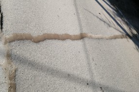Problemi sa asfaltom u Vrbaskoj ulici