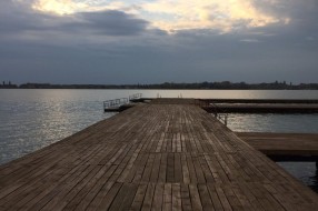 Nigde toaleta na Peščanoj plaži?