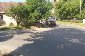 Granje koje smeta na semaforu tj. raskršću