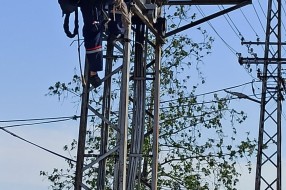 Opasna trafostanica na uglu Majsanskog puta i ulice Imrea Bera