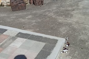 Opasna trafostanica na uglu Majsanskog puta i ulice Imrea Bera