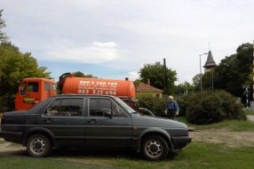 Pražnjenje cisterni sa fekalijama na Paliću
