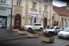 Parkiranje na trotoaru