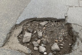 Udarna rupa na Pačirskom putu