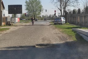 Rupe na putu u Pribojskoj ulici