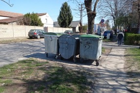 Problem sa konstantno prepunjenim kontejnerom u Teslinoj ulici