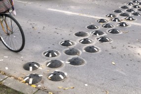 Nova vrsta ležećih policajaca u gradu?!