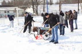 Bravo za spartakove "Marince" - akcija čišćenmaj snega na gradskom stadionu