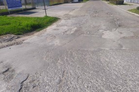 Udarne rupe u Batinskoj ulici
