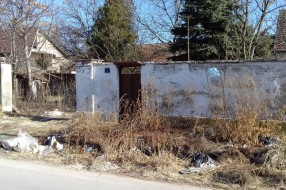 Povoljno mesto za divlju deponiju