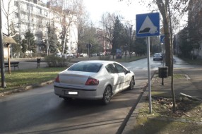 Zaobilaženje "ležećih policajaca" na Radijalcu
