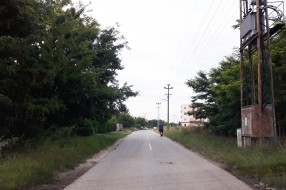 Bez trotoara u Kireškoj ulici