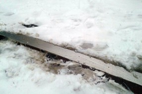 Upozorenje na opasno klizave površine