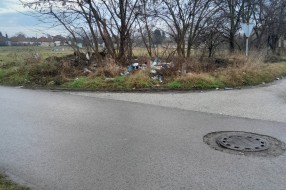 Divlja deponija u Malom Bajmoku (Mačvanska - Durmitorska)