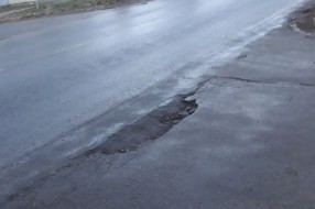 Rupa u ulici Ištvana Ivanjija