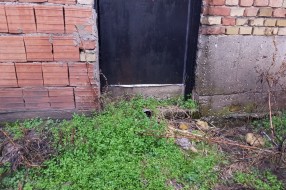 Neprohodna ulica i bahatost komšija iz susedne ulice