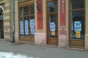 Ko će stati na kraj ruženju našeg grada? Plakati i divlje oglašavanje